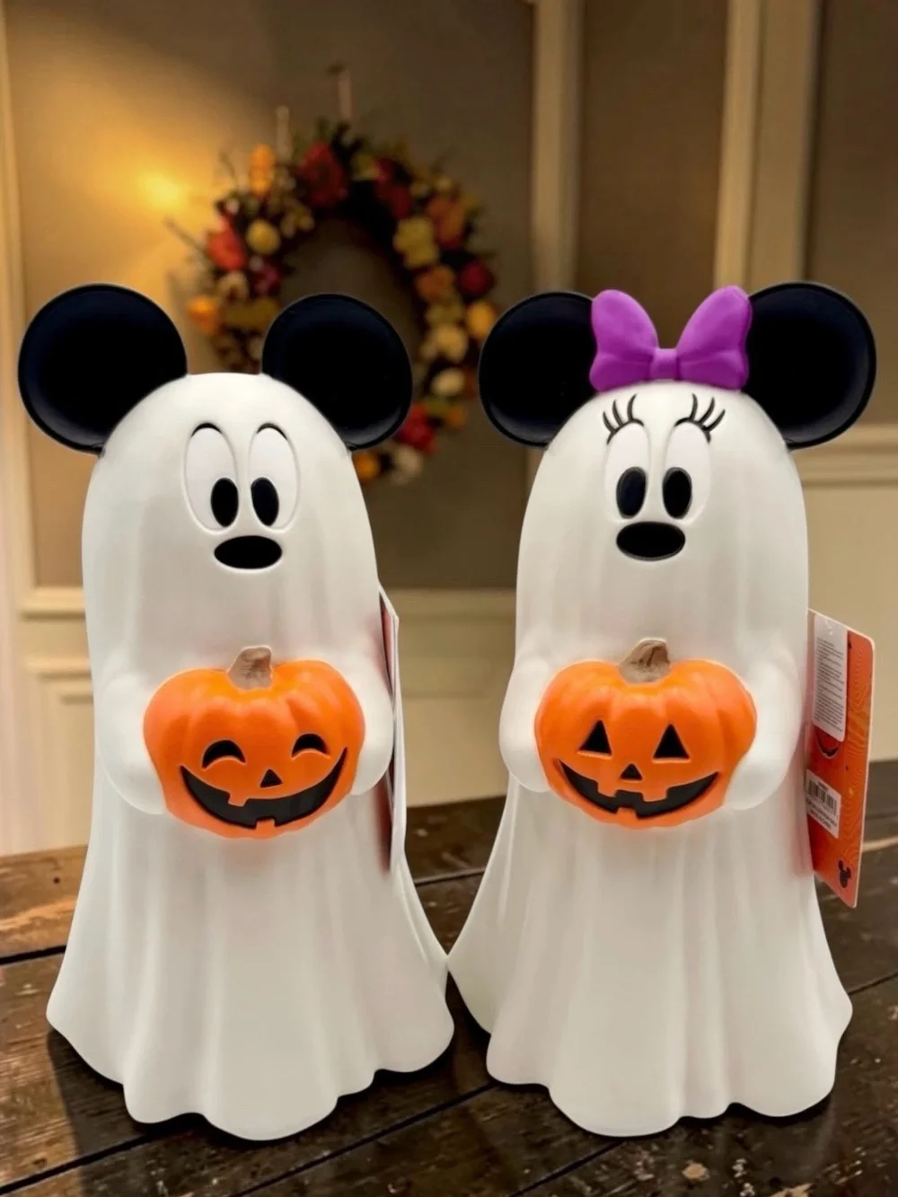 NEW 2026 Disney Halloween Ghost Mickey & Minnie Mouse Pumpkin Light Up Decor NWT